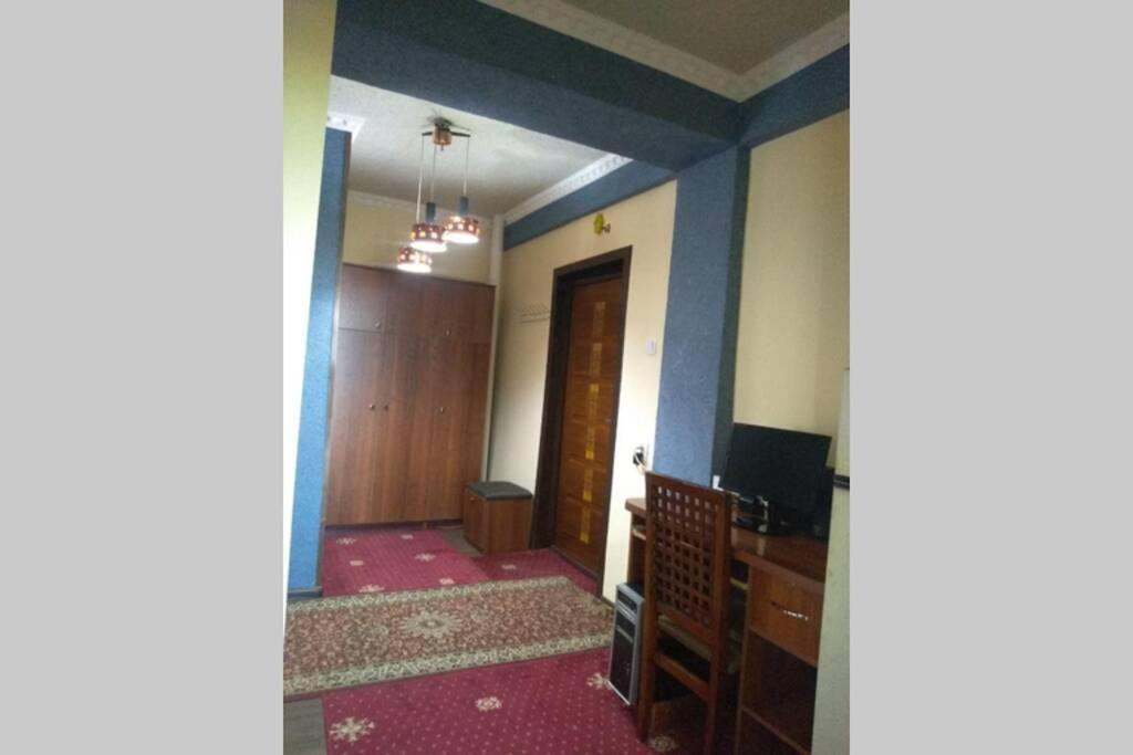 City Centre Hamza 1 Min Metro 2 Bed Apartment. New Tashkent Exterior photo